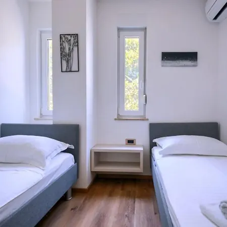 Modern Zara With Pool In Visnjan * Radossi